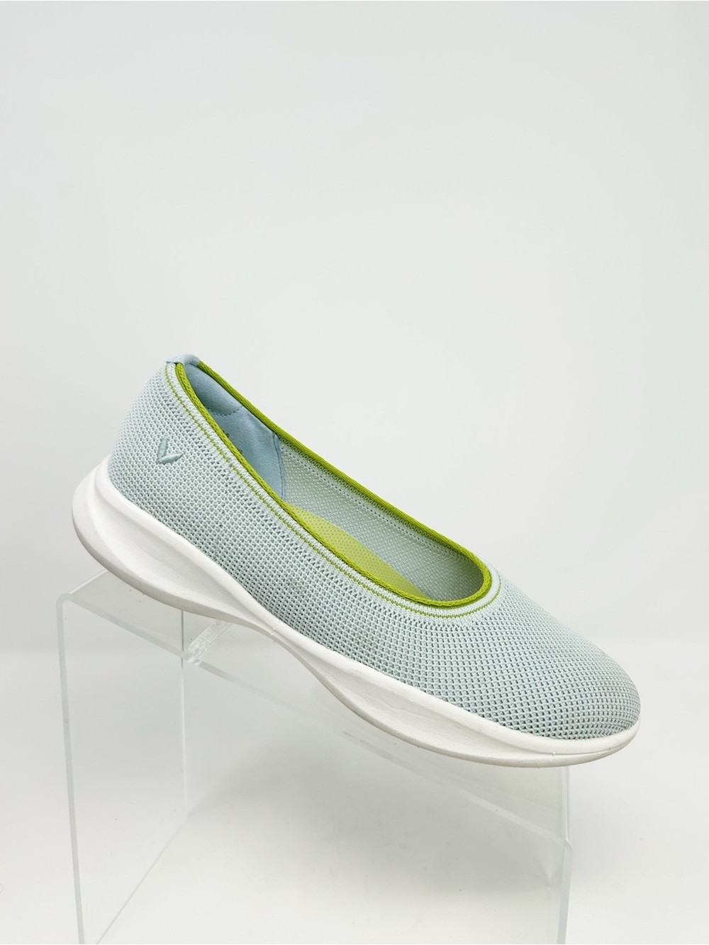 VIVAIA Izabel Walker Pro Hybrid Ballet Flats Womens Slip On Blue Green Size 6.5